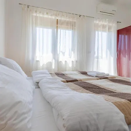 House Irina F - Pool Private Poreč