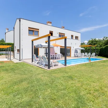 House Irina F - Pool Private